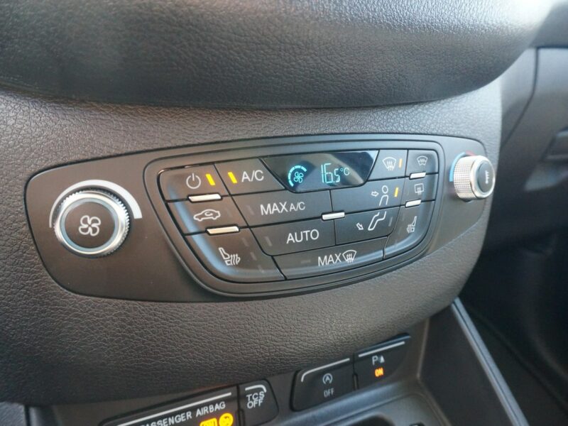 Ford Tourneo Courier 1.5 TDCI 100KM Sport Salon PL Faktura Vat 23% PO8TP35 Inna