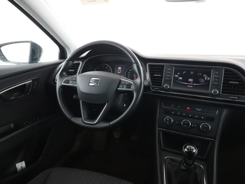 Seat Leon navi klima auto grzane fotele kamera i czujniki parkowania III (2012-)