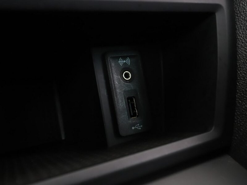 Seat Leon navi klima auto grzane fotele kamera i czujniki parkowania III (2012-)