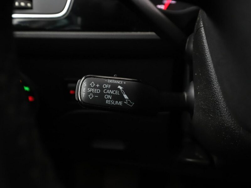 Seat Leon navi klima auto grzane fotele kamera i czujniki parkowania III (2012-)