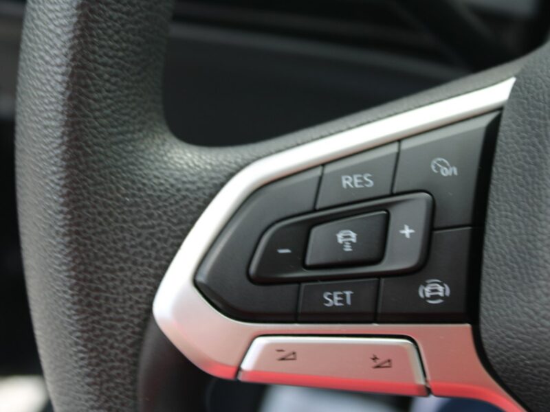 Volkswagen Golf LIFE Asystent Salon Polska Gwarancja VIII (2020-)