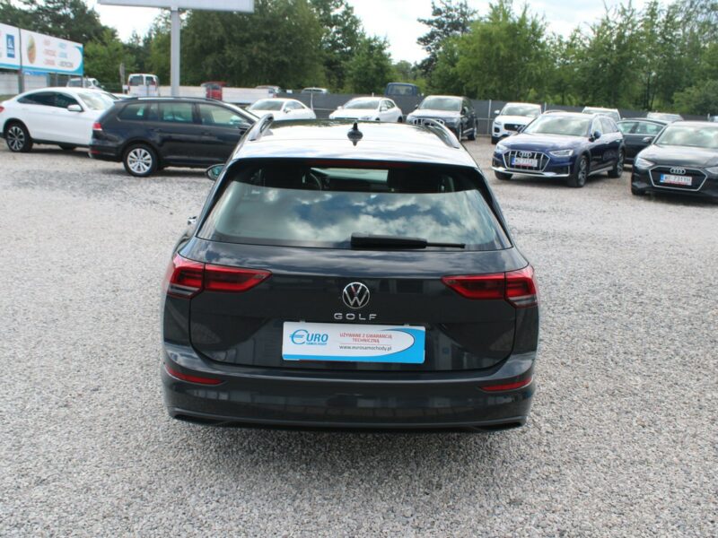Volkswagen Golf LIFE Asystent Salon Polska Gwarancja VIII (2020-)