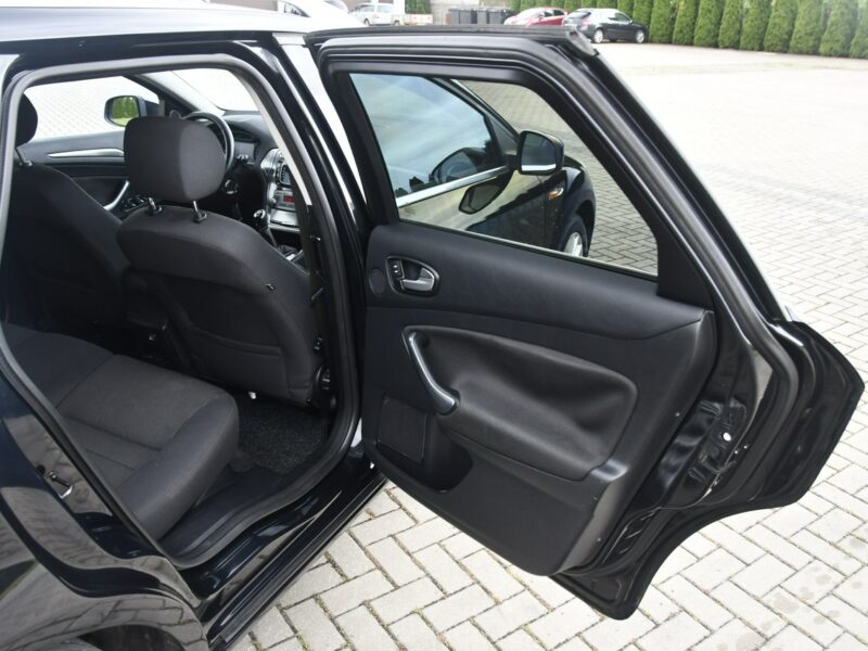 Ford Mondeo 2,0Benz. Dudki11 SerwisConvers+.Tempomat.Klimatr 2 str.el.szyby.OKAZJA Mk4 (2007-2014)