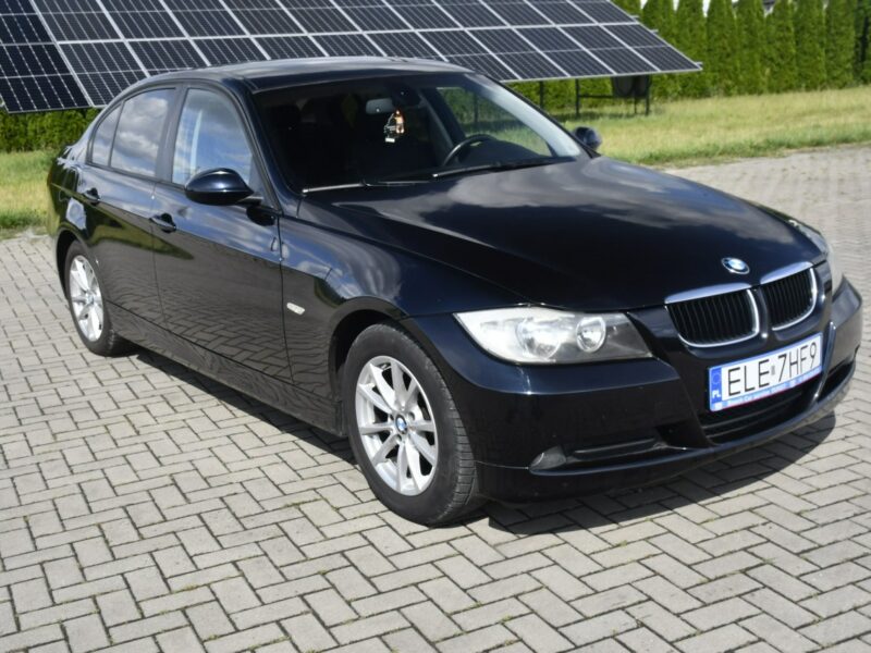 BMW 318 2,0benz Klimatr 2str. Podgrzew.Fotele.Parktronic,kredyt.OKAZJA E90 (2005-2012)
