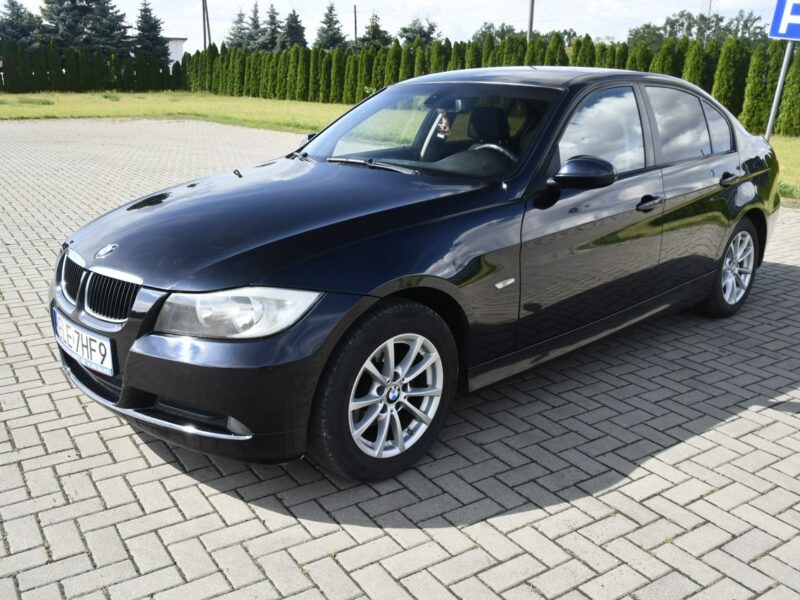 BMW 318 2,0benz Klimatr 2str. Podgrzew.Fotele.Parktronic,kredyt.OKAZJA E90 (2005-2012)