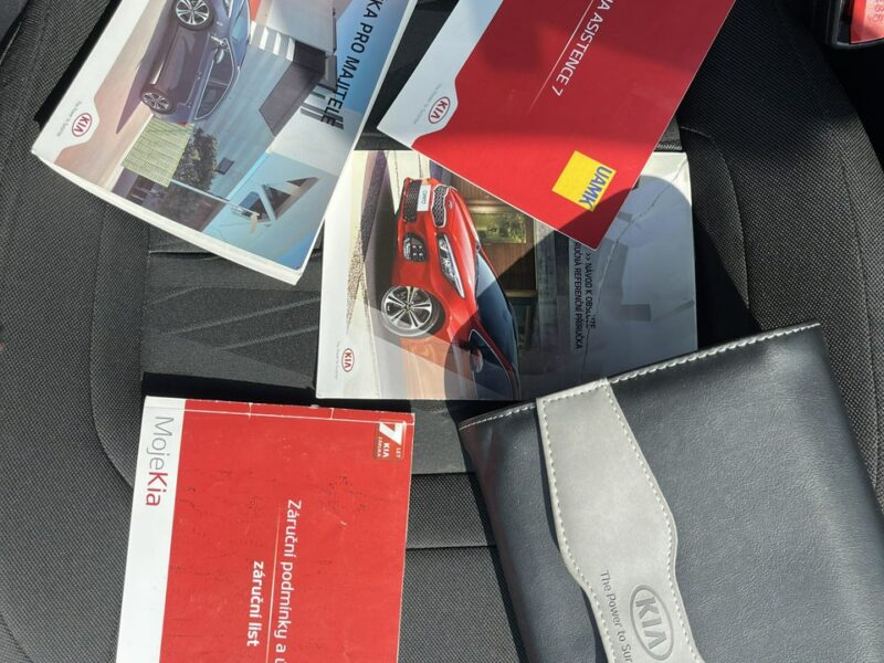 Kia Cee'd Klimatyzacja Czujniki parkowania Tempomat II (2012-)