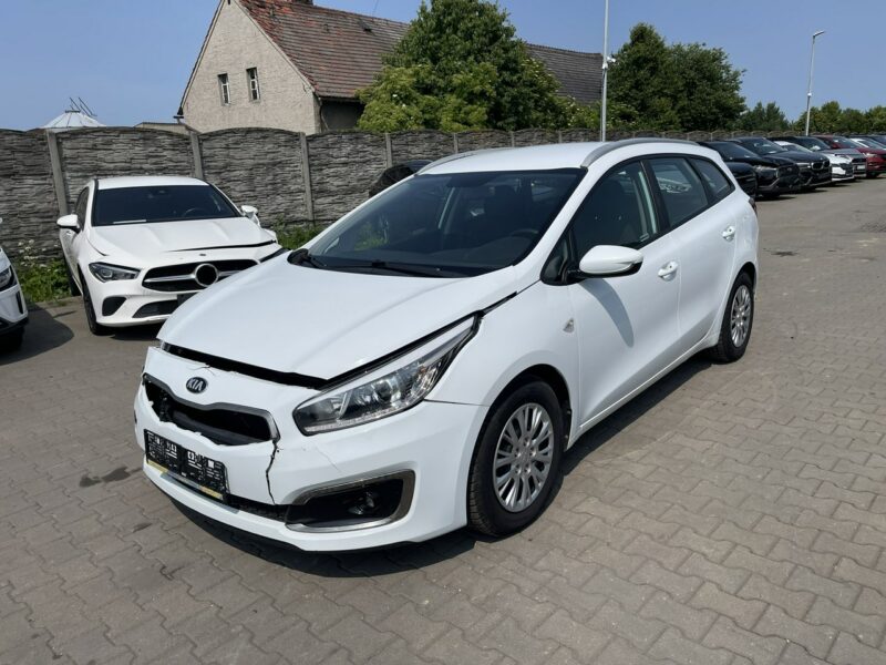Kia Cee'd Klimatyzacja Czujniki parkowania Tempomat II (2012-)