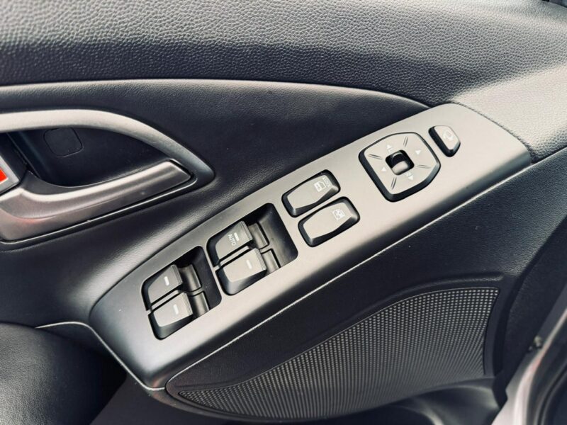 Hyundai ix35 2.0 CRDI* 136 KM* 4x4* 6 Biegów* Zarejestowany*