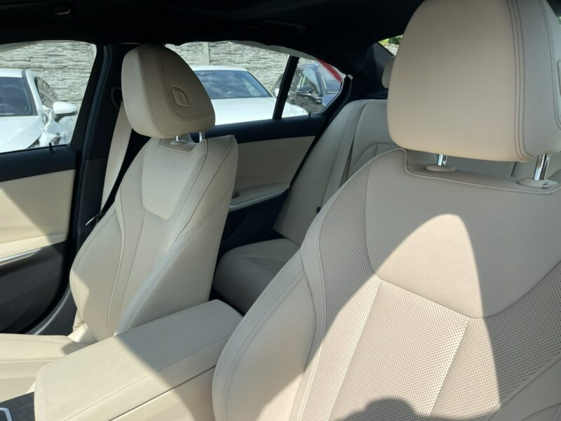 BMW 330 330E Hybryda Plug IN Xdrive Automat Pamieć 292KM G20 (2019-)