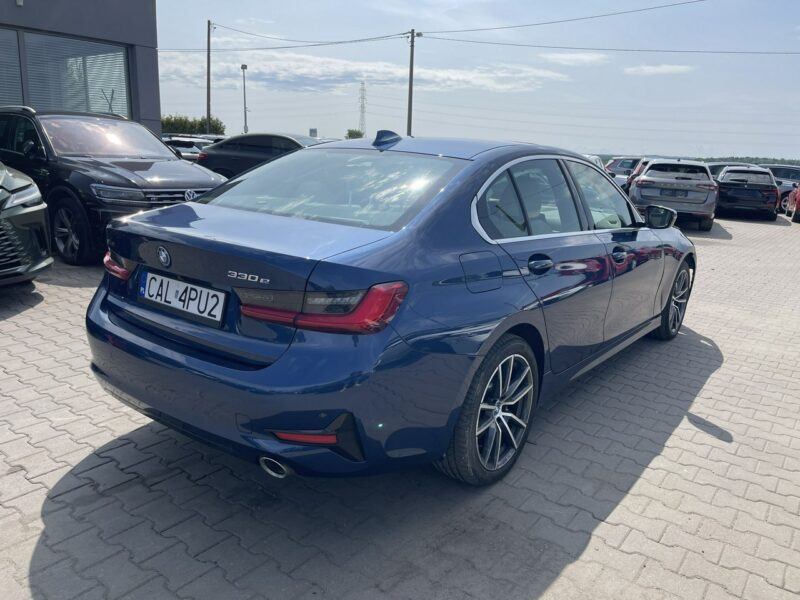 BMW 330 330E Hybryda Plug IN Xdrive Automat Pamieć 292KM G20 (2019-)