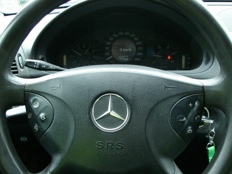 Mercedes E 200 2.2 DCI 150 KM W211 (2002-2009)