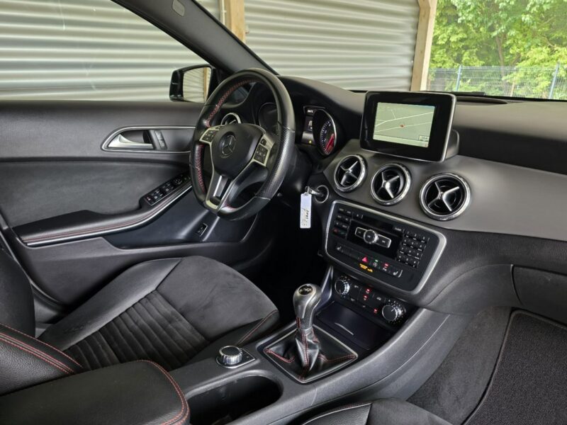 Mercedes GLA 180 AMG Line Edition