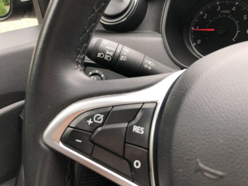 Dacia Duster 2018r 1.5 dCI 110KM Kamera Navi Czujniki Tempomat Niski przebieg Hak II (2017-2024)