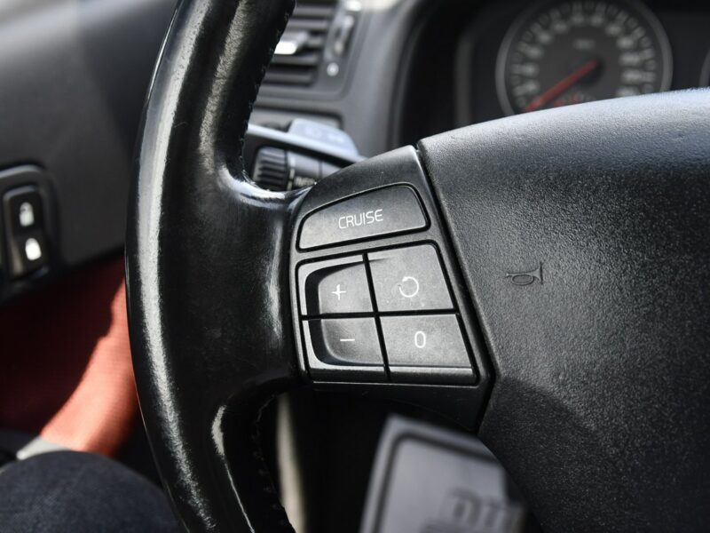 Volvo C30 1,6hdi DUDKI11 Klimatr 2 str.Tempomat.Alu.kredyt.OKAZJA I (2006-)
