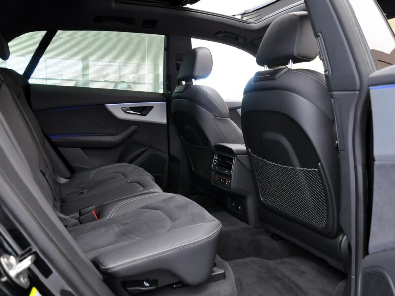 Audi Q8 55TFSIe Quattro Sline B&O Virtual MatrixLed Kamery360 TempomatAC Alu21