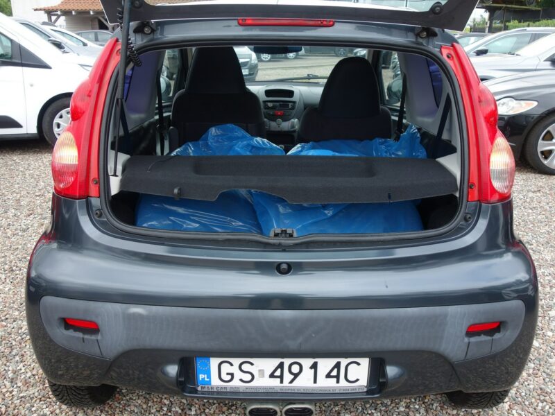 Peugeot 107 Peugeot 107 2008r 1.0 benzyna klima przebieg 97 tyś 2 komplety kół