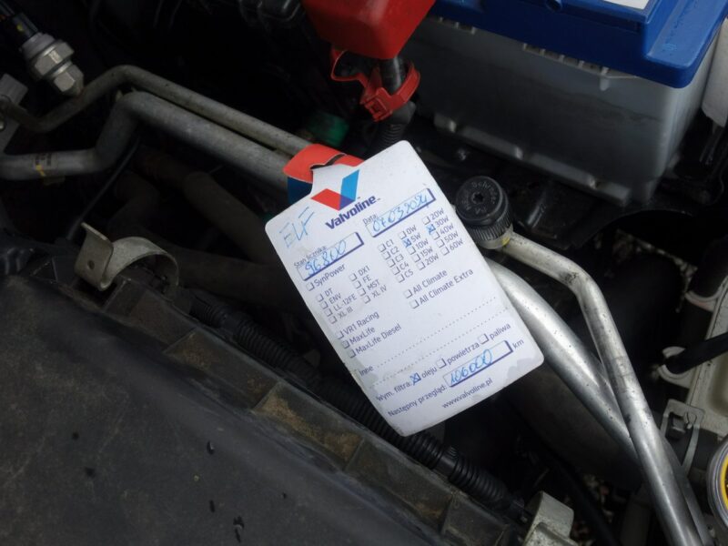 Peugeot 107 Peugeot 107 2008r 1.0 benzyna klima przebieg 97 tyś 2 komplety kół