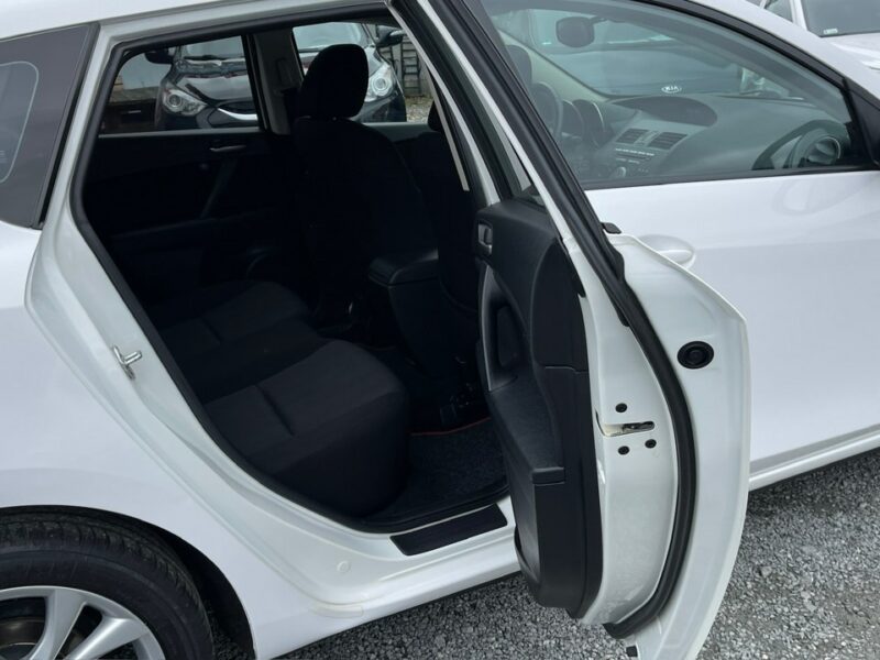 Mazda 3 Zarejestrowany Ubezpieczony II (2009-2013)
