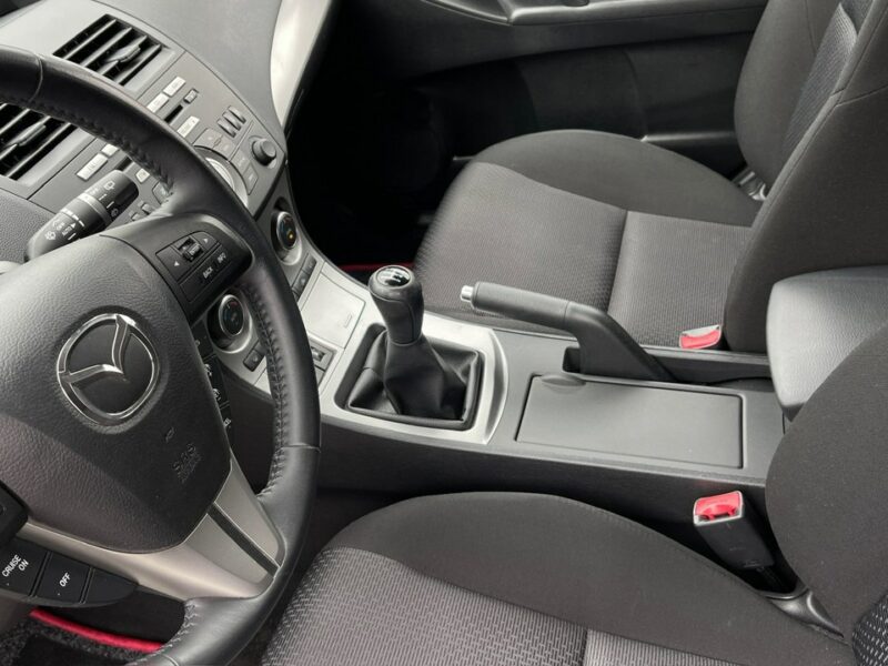 Mazda 3 Zarejestrowany Ubezpieczony II (2009-2013)