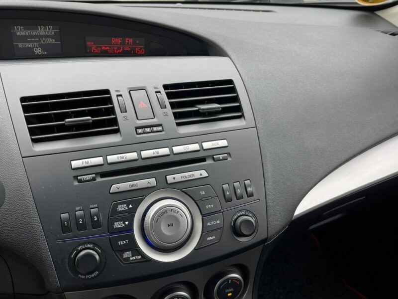 Mazda 3 Zarejestrowany Ubezpieczony II (2009-2013)