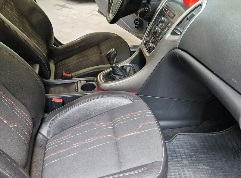 Opel Astra ZOBACZ OPIS !!!+LPG+ PODANEJ CENIE ROCZNA GWARANCJA !! J (2009-2019)