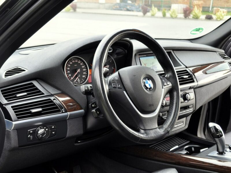 BMW X5 3.0d(306KM)*Xenon*Ringi*Navi*Kamera*Panorama*Dociągi*Went.Fotele*Alu19 E70 (2006-2013)