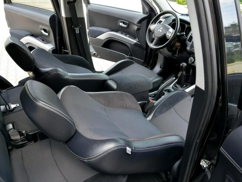 Mitsubishi Outlander 2.0(147KM) Lift 153 przebiegu pół-Skóry ASO Oryginał Hak ASO II (2006-2013)