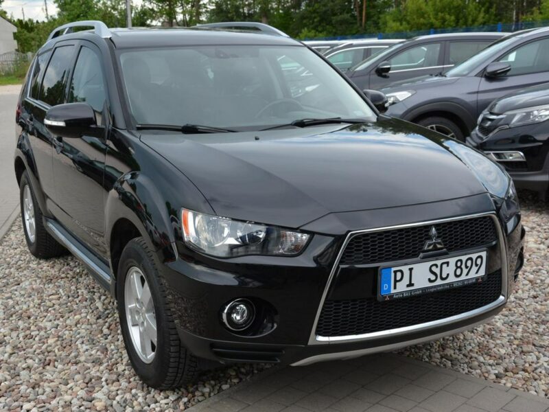 Mitsubishi Outlander 2.0(147KM) Lift 153 przebiegu pół-Skóry ASO Oryginał Hak ASO II (2006-2013)