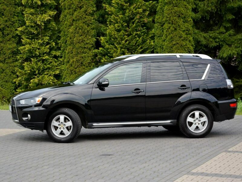 Mitsubishi Outlander 2.0(147KM) Lift 153 przebiegu pół-Skóry ASO Oryginał Hak ASO II (2006-2013)