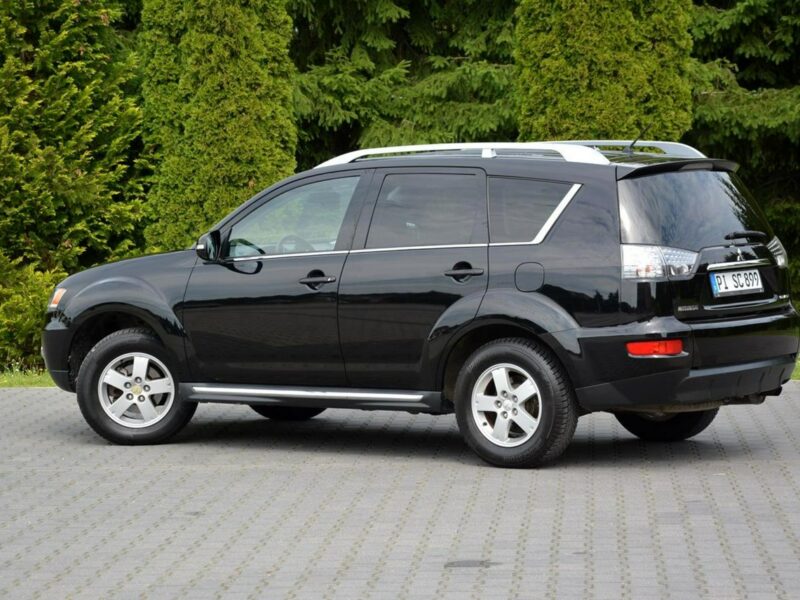 Mitsubishi Outlander 2.0(147KM) Lift 153 przebiegu pół-Skóry ASO Oryginał Hak ASO II (2006-2013)