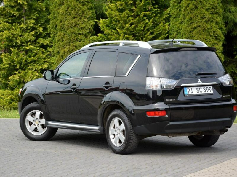 Mitsubishi Outlander 2.0(147KM) Lift 153 przebiegu pół-Skóry ASO Oryginał Hak ASO II (2006-2013)