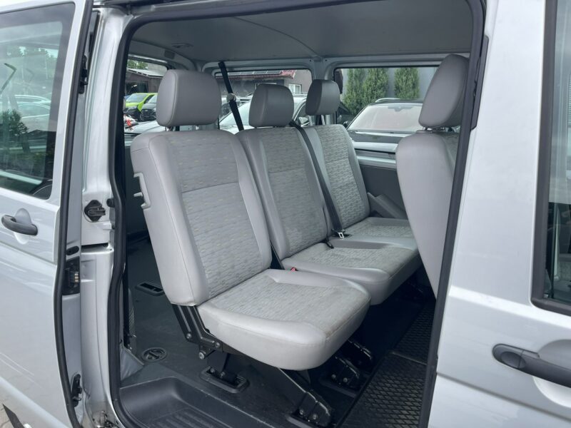 Volkswagen Transporter T5 Klimatyzacja 9 osobowy T5