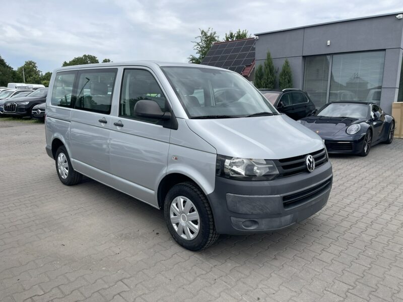 Volkswagen Transporter T5 Klimatyzacja 9 osobowy T5