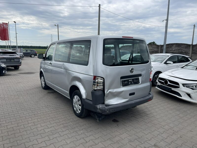 Volkswagen Transporter T5 Klimatyzacja 9 osobowy T5
