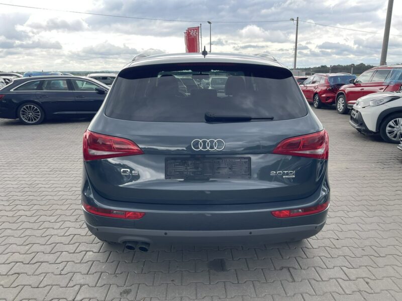 Audi Q5 Quattro Parktronik Czujniki parkowania 170KM 8R (2008-)
