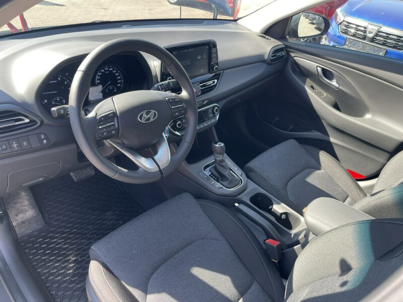 Hyundai i30 Automat Klimatronik Podgrzewanie Kamera LED III (2017-)