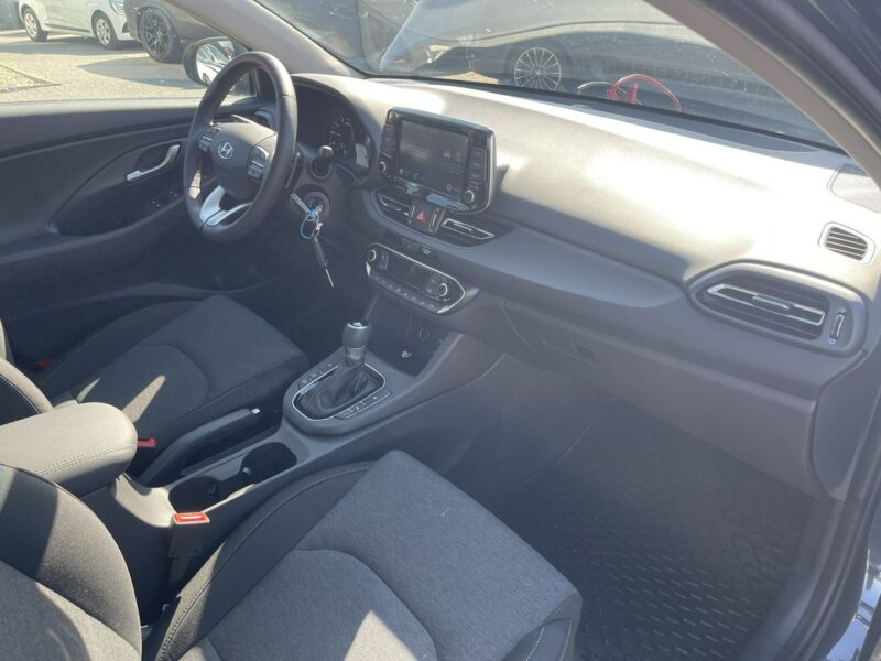 Hyundai i30 Automat Klimatronik Podgrzewanie Kamera LED III (2017-)