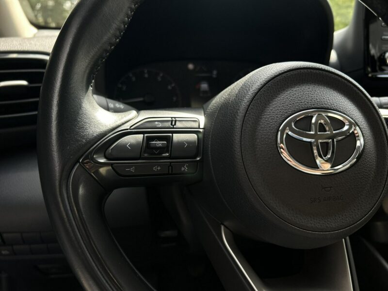 Toyota Yaris 1.5 VVTi 125KM COMFORT , salon Polska, gwarancja, FV23% IV (2020-)
