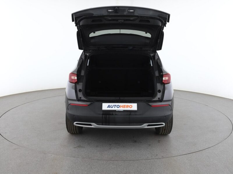 Opel Grandland X 1.2Turbo Design Line Klimatyzacja Tempomat Kamera PDC LED Nowy Rozrząd