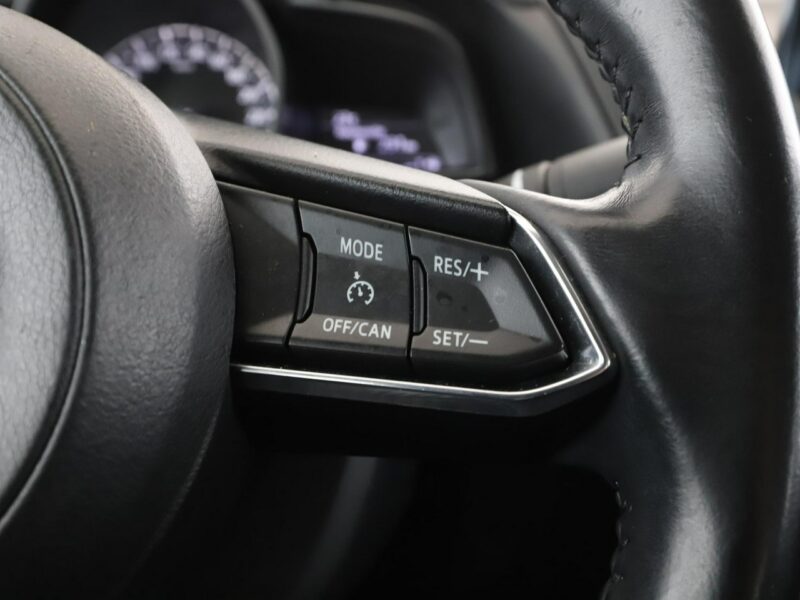 Mazda 3 navi klimatyzacja automatyczna multifunkcja III (2013-)