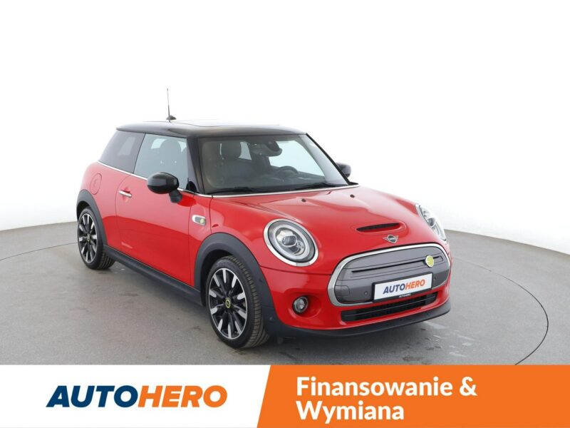 Mini Cooper automat skóra panorama grzane fotele FullLED HarmanKardon tempomat PDC II (2006-)