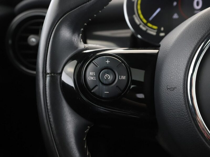 Mini Cooper automat skóra panorama grzane fotele FullLED HarmanKardon tempomat PDC II (2006-)