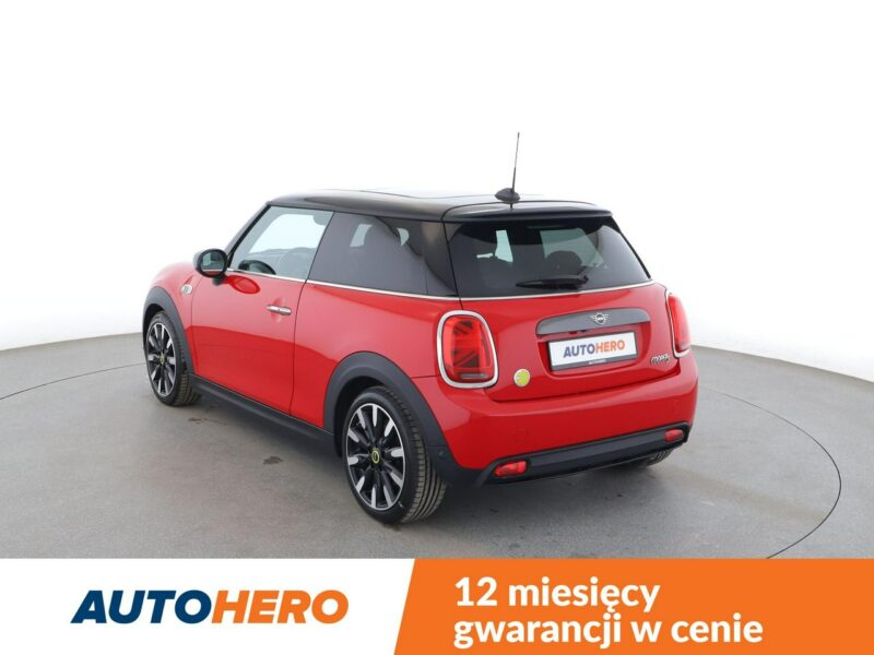Mini Cooper automat skóra panorama grzane fotele FullLED HarmanKardon tempomat PDC II (2006-)