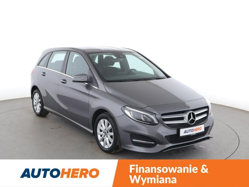 Mercedes B 180 automat full LED navi klima kamera i czujniki parkowania W247 (2018-)