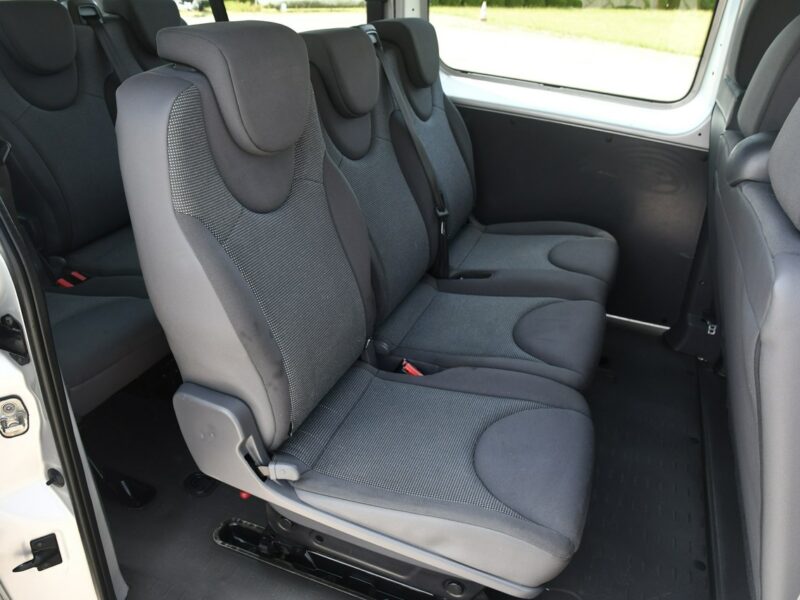 Peugeot Expert 2,0hdi DUDKI11 9 Osobowy.Tempomat.Klimatyzacja.El.Szyby.Centralka.kred II (2007-)