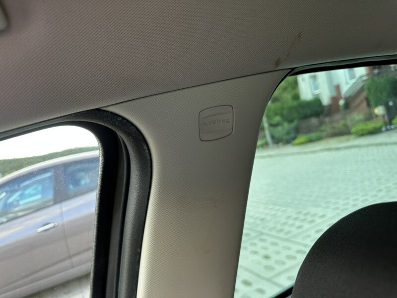 Fiat Croma Niezawodna, mocna benzyna, symboliczny przebieg, drugie koła, zarej. II (2005-)