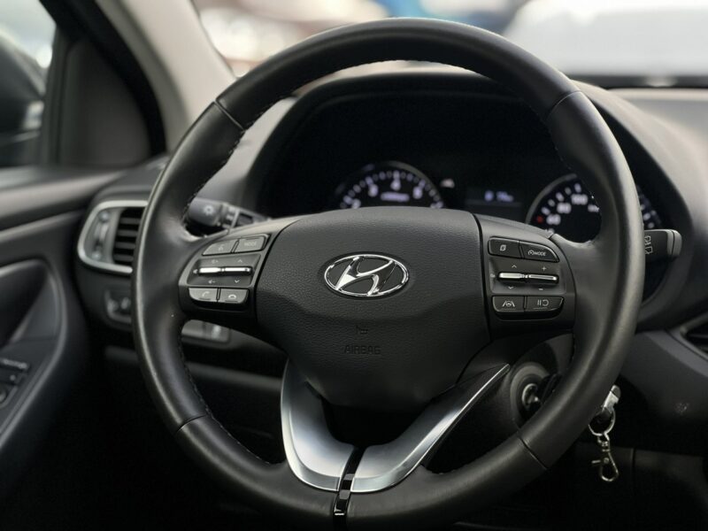 Hyundai i30 Salon Polska Poleasingowy I właściciel Serwis ASO VAT 23% Bezwypadkowy III (2017-)