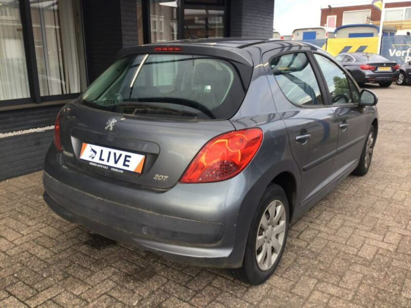 Peugeot 207 Oszczędna benzyna, 5 drzwi, klimatyzacja, isofix, z Holandii