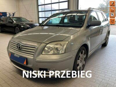 Toyota Avensis Niezawodna, mocna benzyna, symboliczny przebieg, klimatronik, zadbana II (2003-2009)