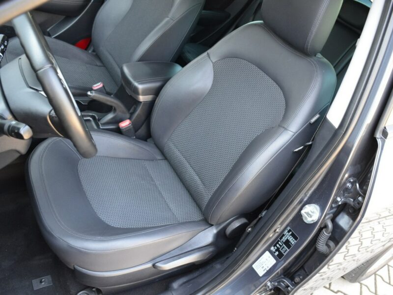 Hyundai ix35 2.0CRDi 184KM Serwis Skóra Navi Kamera Gwarancja